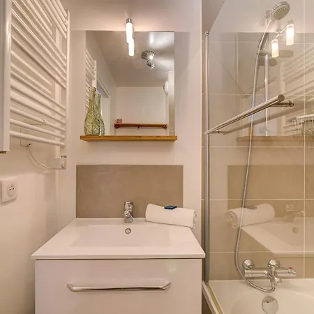 Apartment Fermes Du Montenvers B11 - Alpes Travel - - Sleeps 4 *