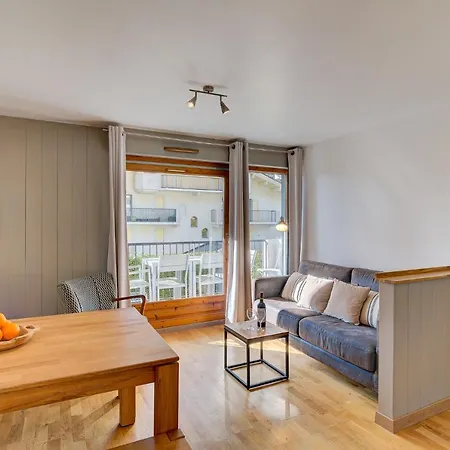 Fermes Du Montenvers B11 - Alpes Travel - - Sleeps 4 شقة شامونكس