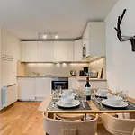 Fermes Du Montenvers B11, Alpes Agency, Chamonix, Sleeps 4 Шамони
