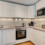 Fermes Du Montenvers B11, Alpes Agency, Chamonix, Sleeps 4 Апартаменты