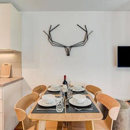 Fermes Du Montenvers B11 - Alpes Travel - - Sleeps 4 Daire *